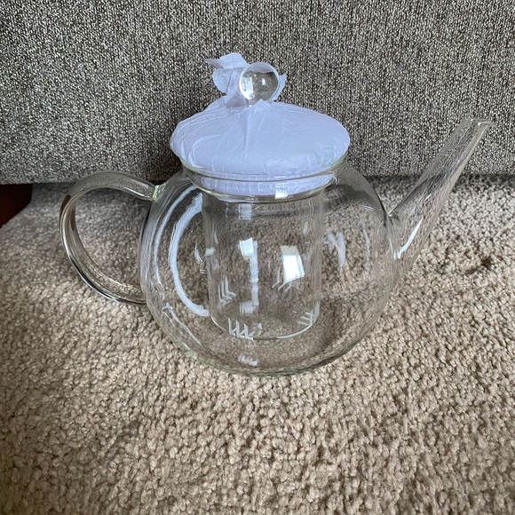 Teabloom Timeless Moments Celebration Teapot - Picture 12 of 14